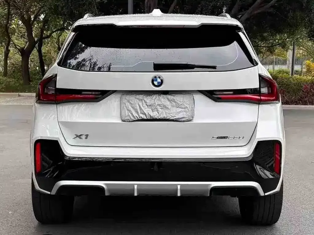 BMW X1 — фото 10