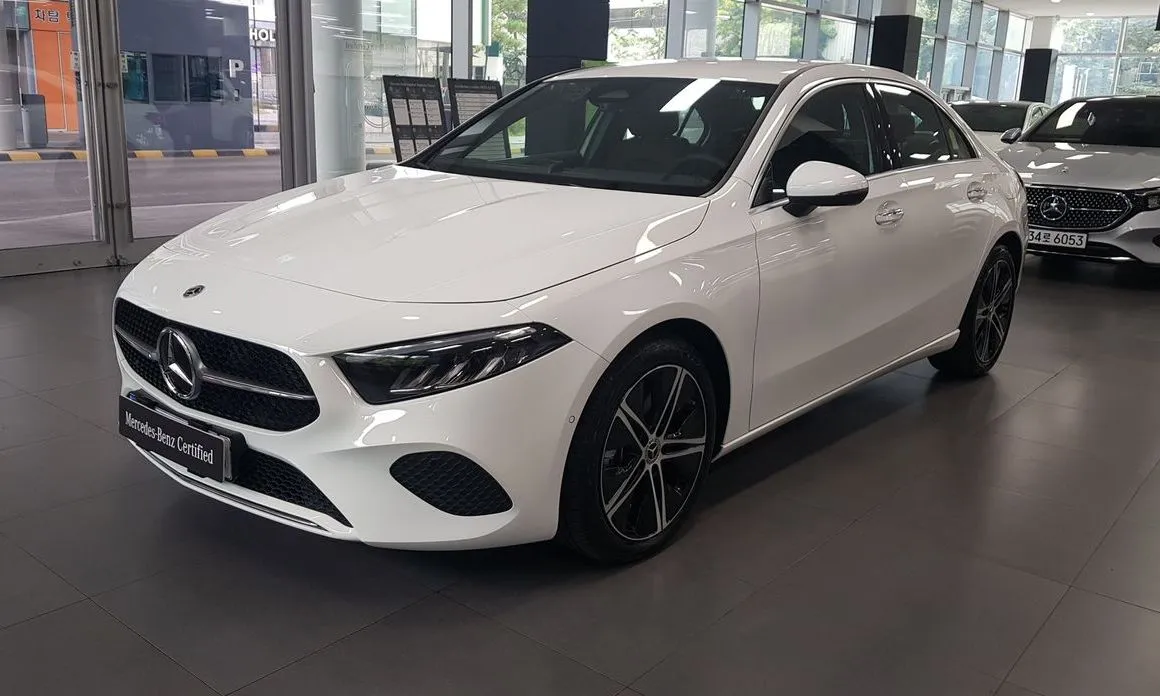 Mercedes-Benz A-Class — фото 1