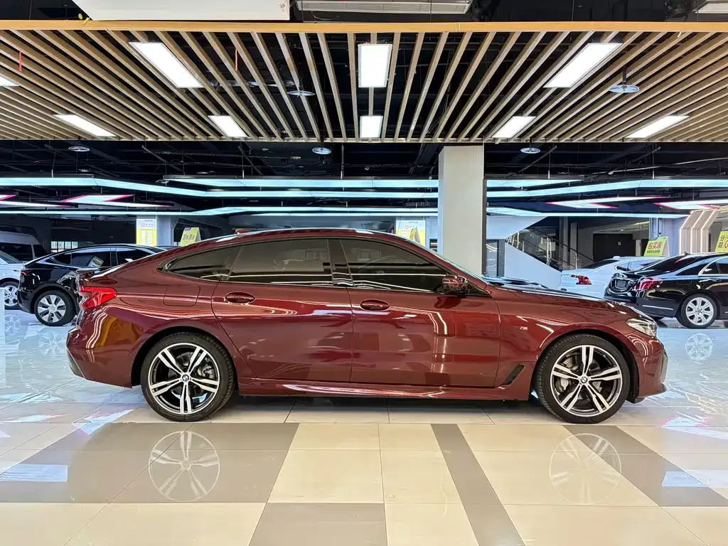 BMW 6 Series GT — фото 8