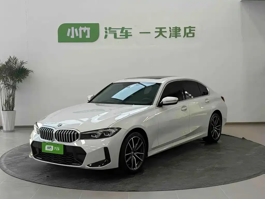 BMW 3 Series — фото 1
