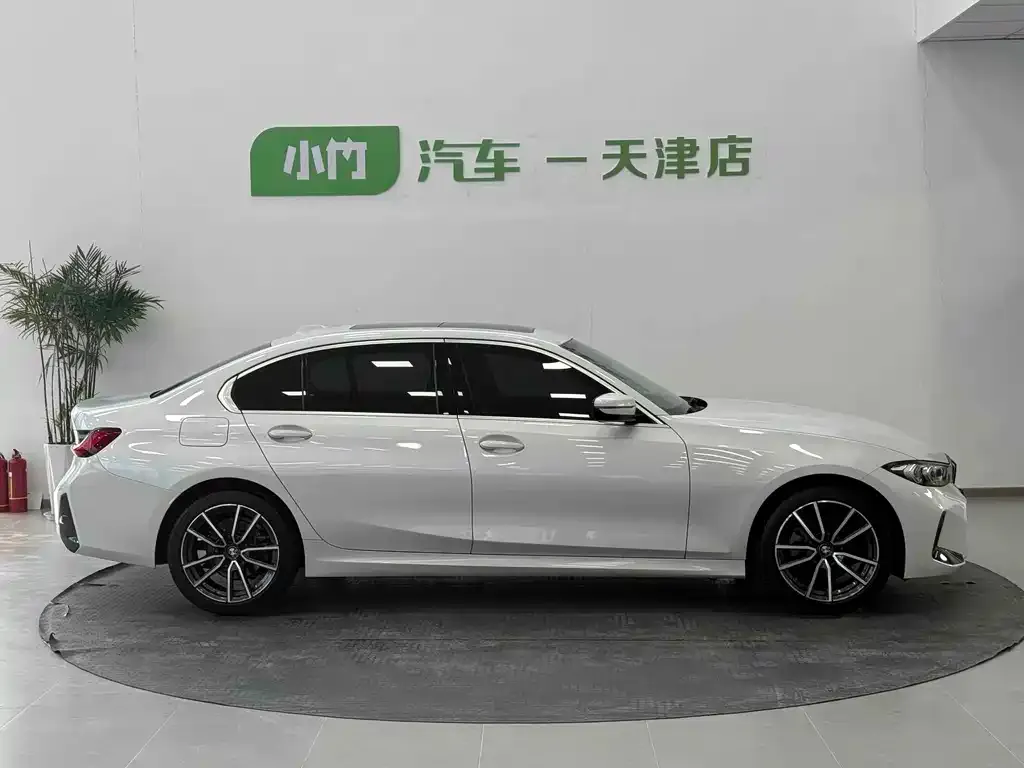 BMW 3 Series — фото 10