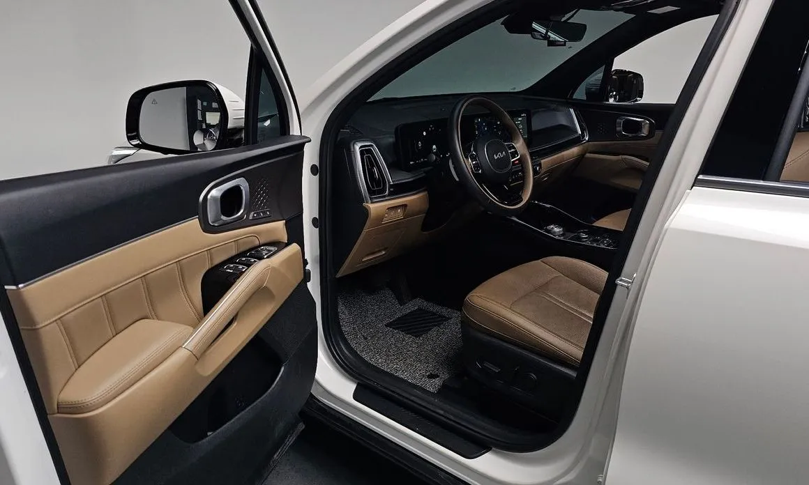 Kia Sorento — фото 9