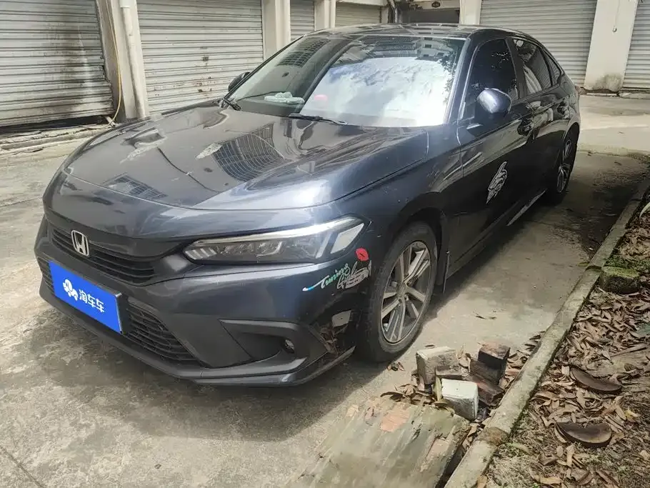 Honda Civic — фото 1