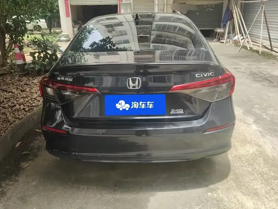 Honda Civic — фото 3