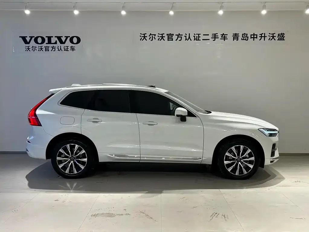 Volvo XC60 — фото 5