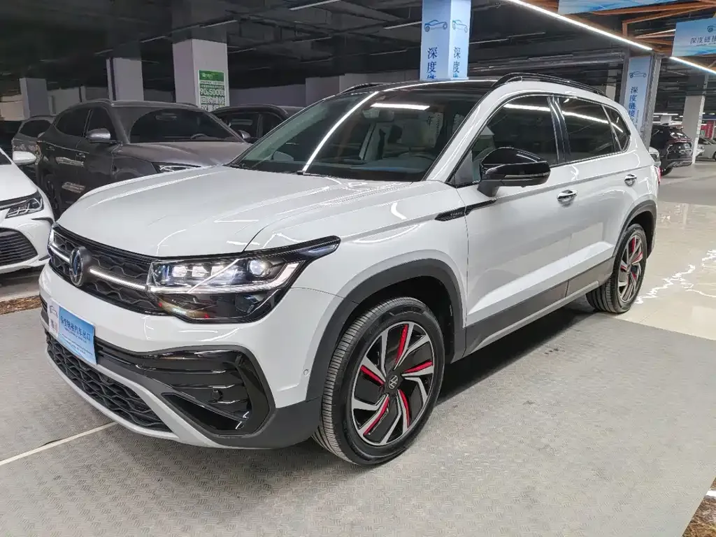 Volkswagen Tharu — фото 1