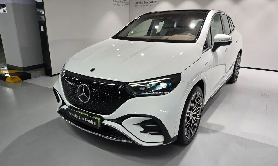 Mercedes-Benz EQE EQE500 4MATIC 1