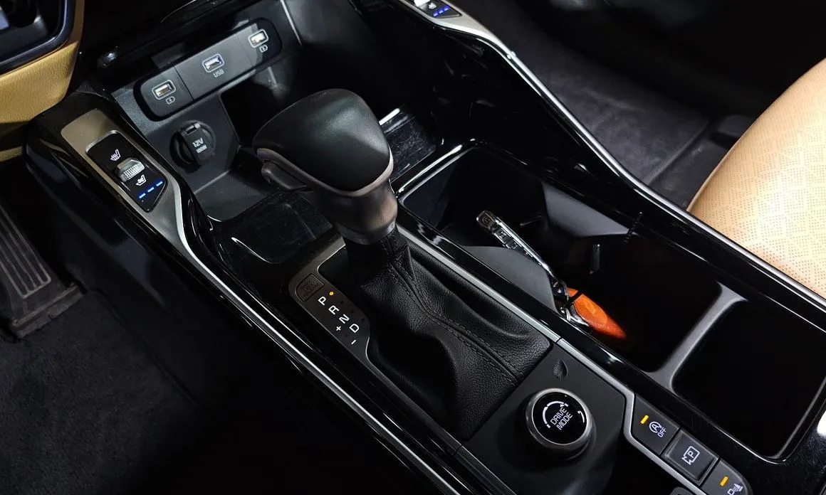 Kia Sorento — фото 4