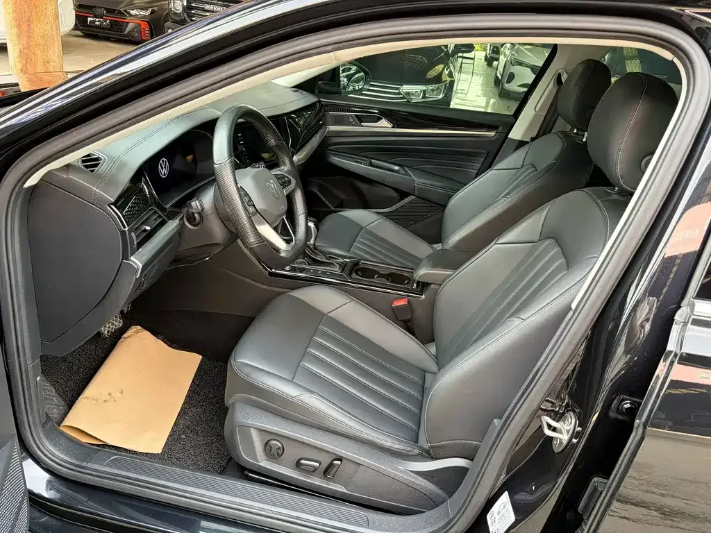 Volkswagen Passat — фото 7