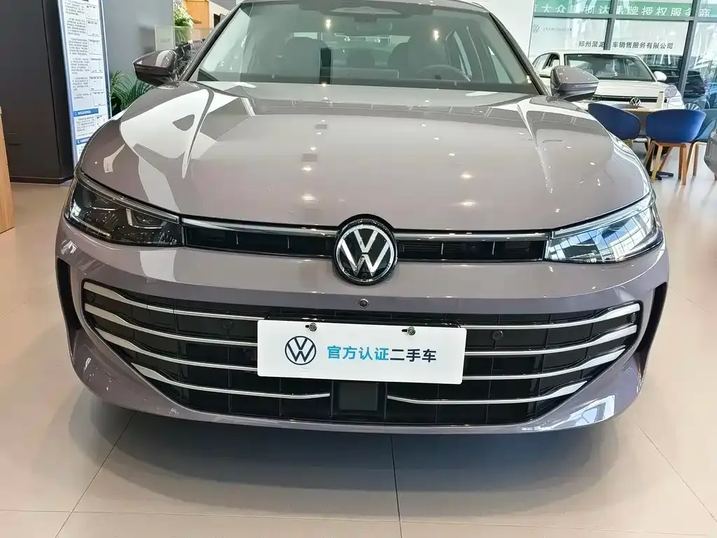 Volkswagen Passat — фото 7