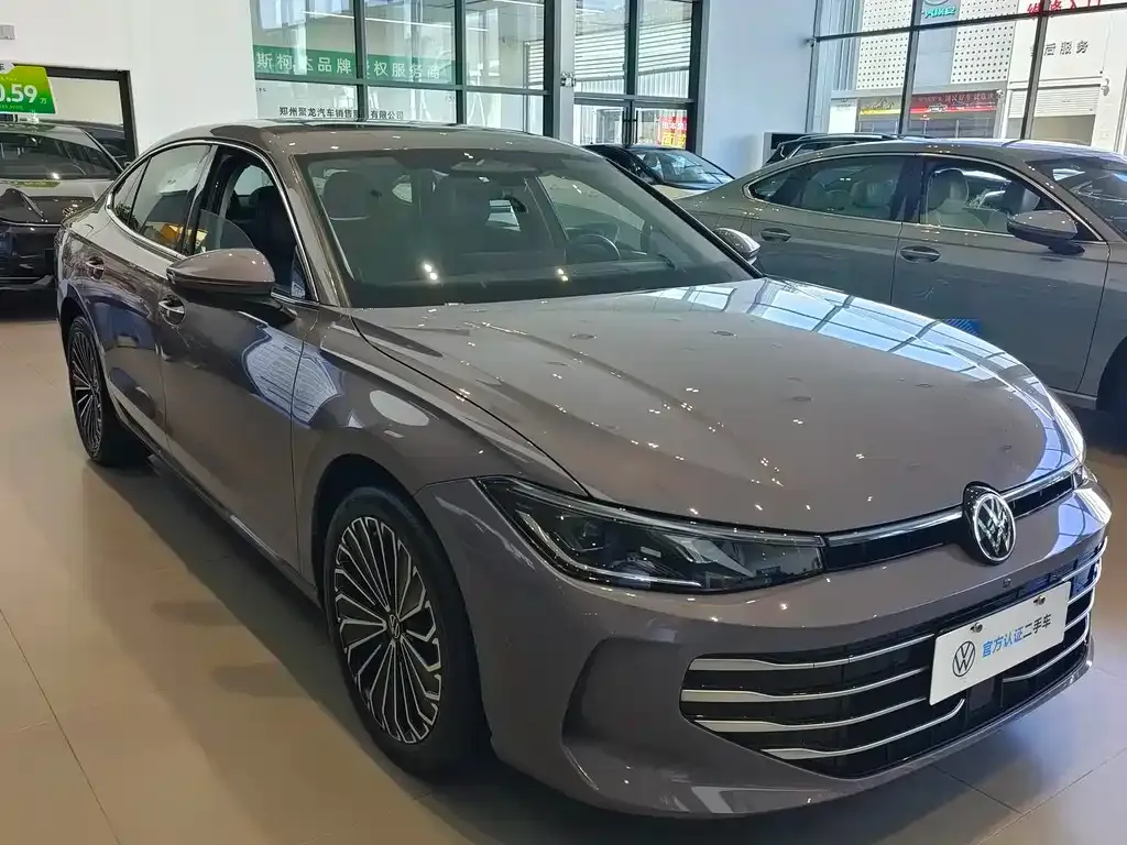 Volkswagen Passat — фото 4