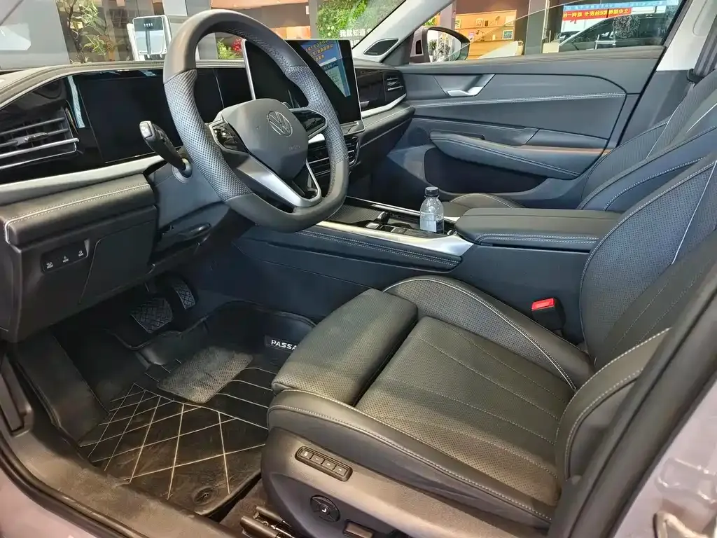 Volkswagen Passat — фото 3