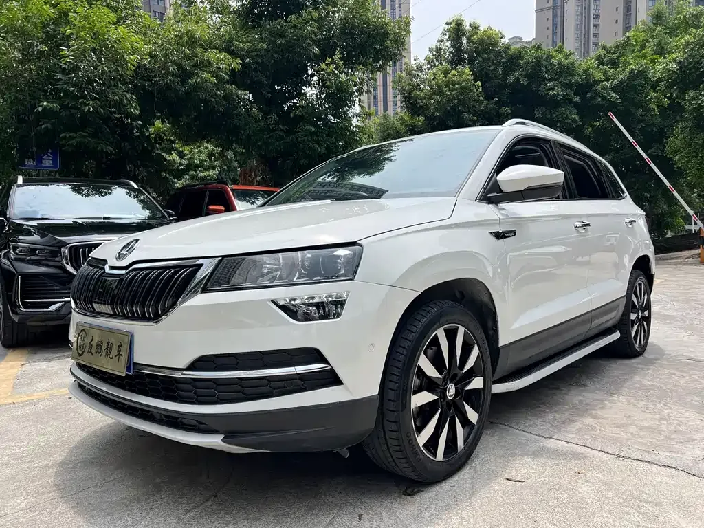 Skoda Karoq — фото 1
