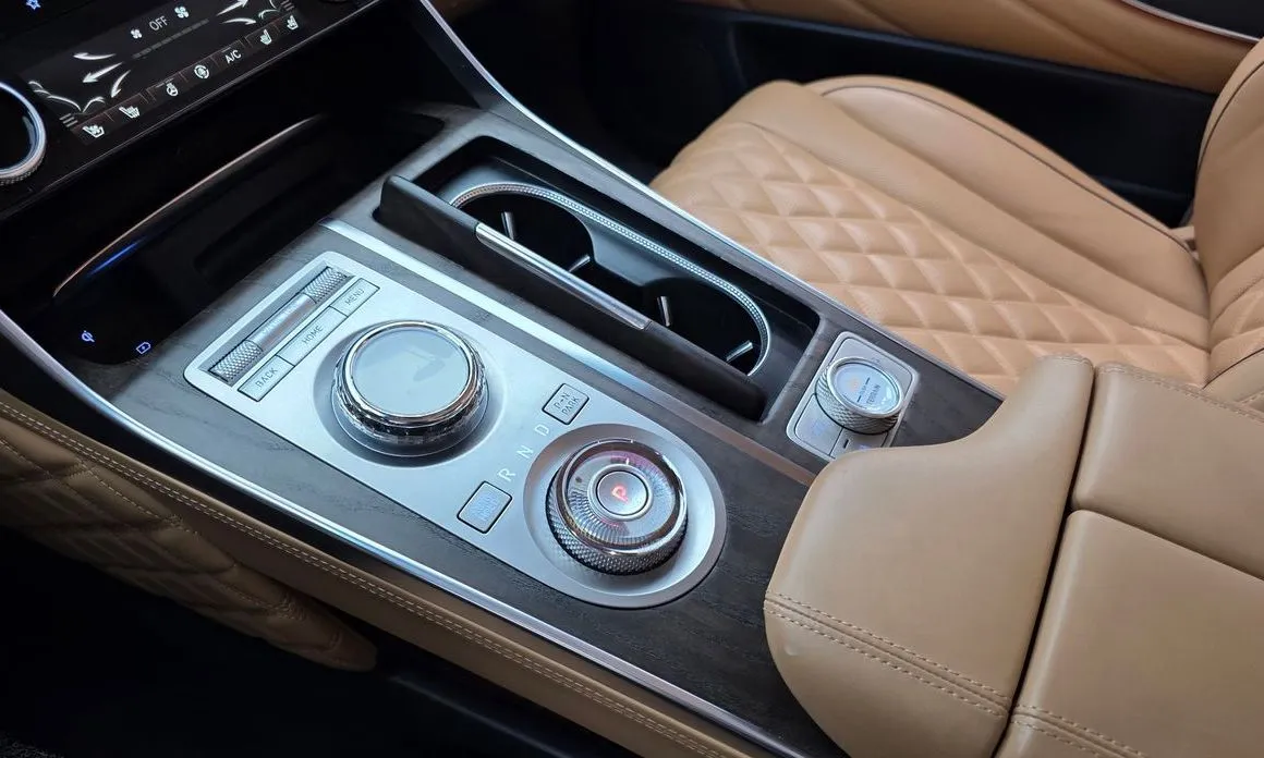 Genesis GV80 — фото 10