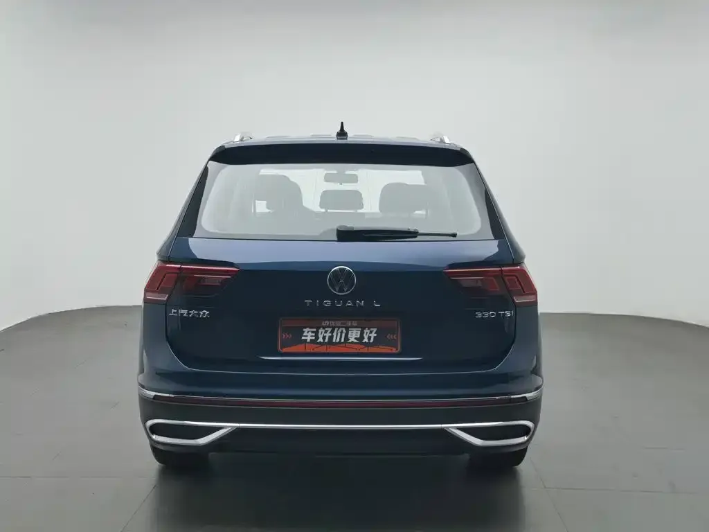 Volkswagen Tiguan L — фото 10