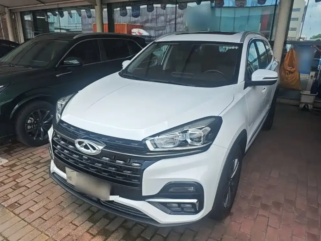 Chery Tiggo 8 — фото 3