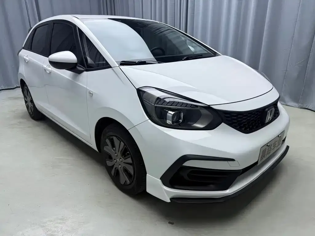 Honda Fit — фото 4