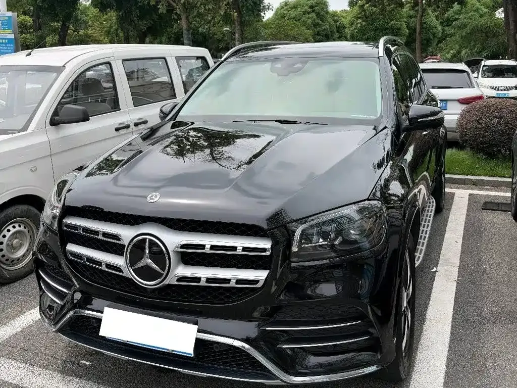 Mercedes-Benz GLS — фото 1