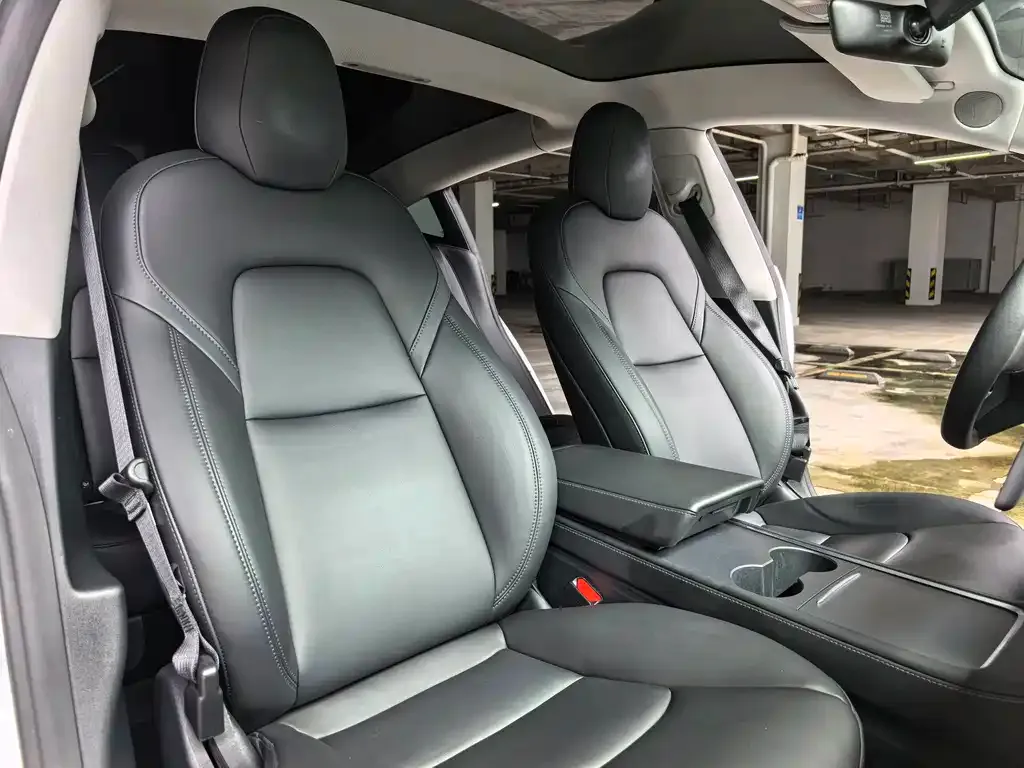 Tesla Model 3 — фото 4