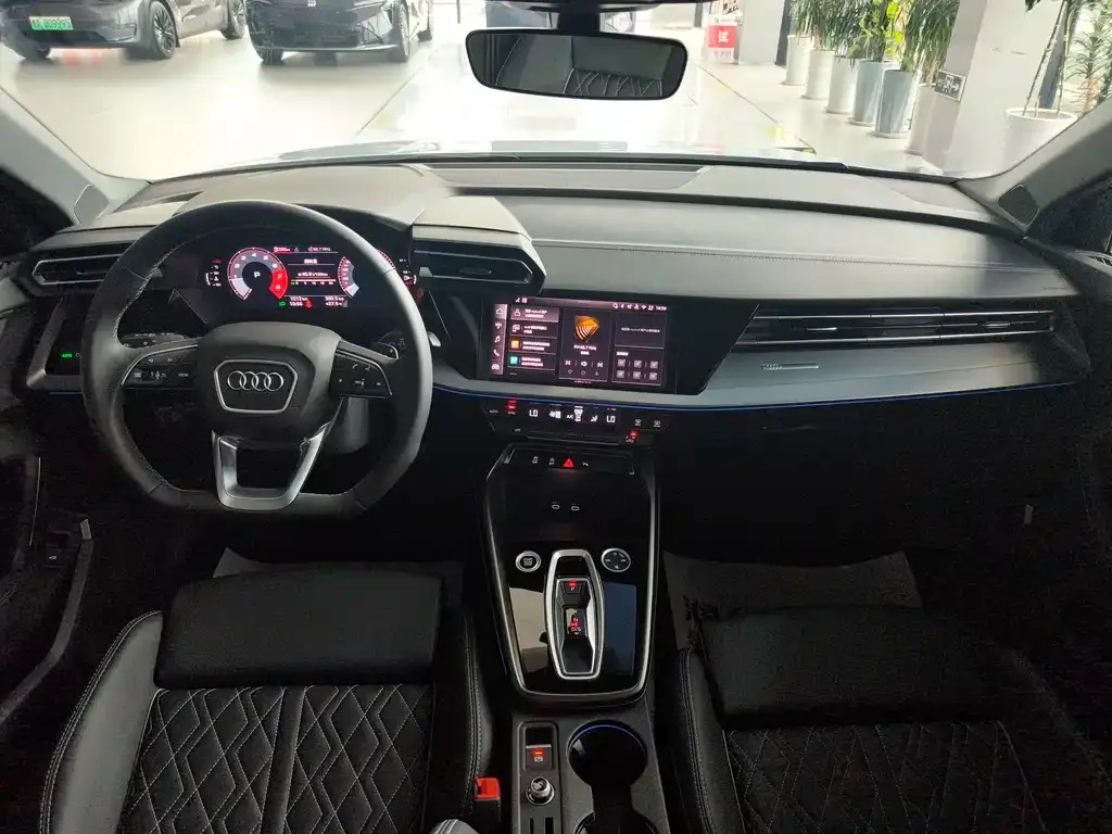 Audi A3 — фото 5