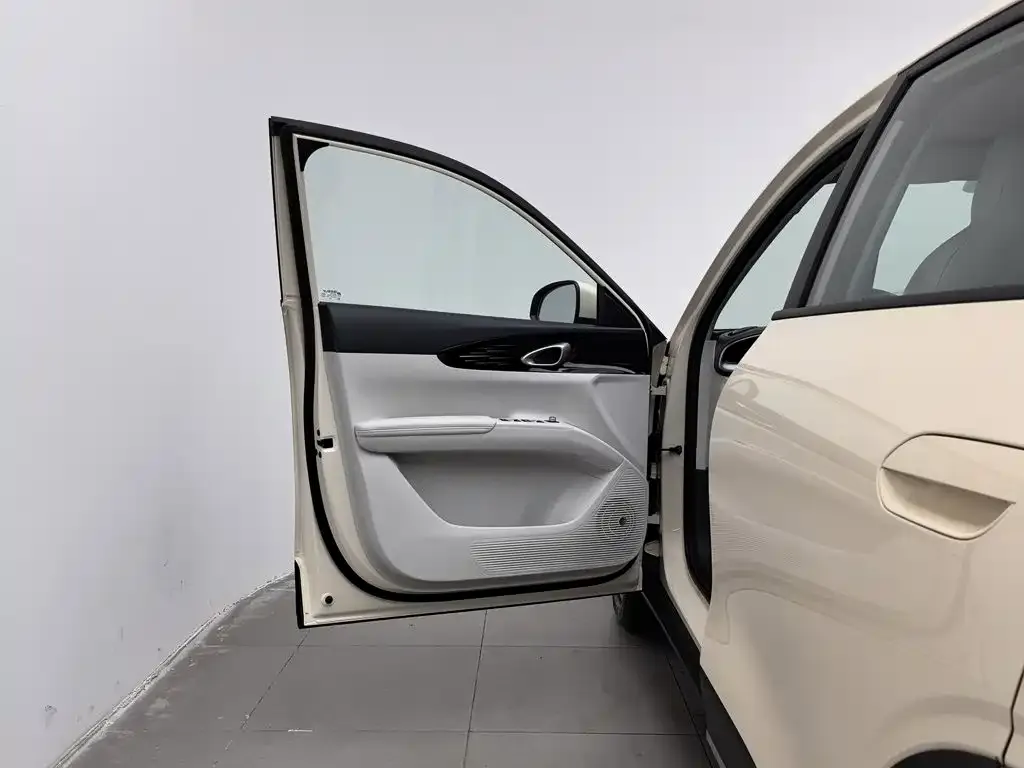 Geely Starburst — фото 2