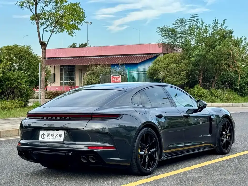 Porsche Panamera — фото 3