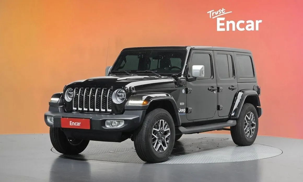 Jeep Wrangler — фото 1