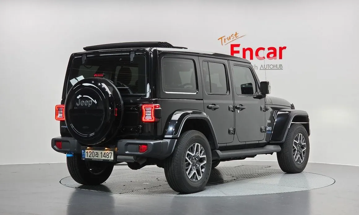 Jeep Wrangler — фото 2