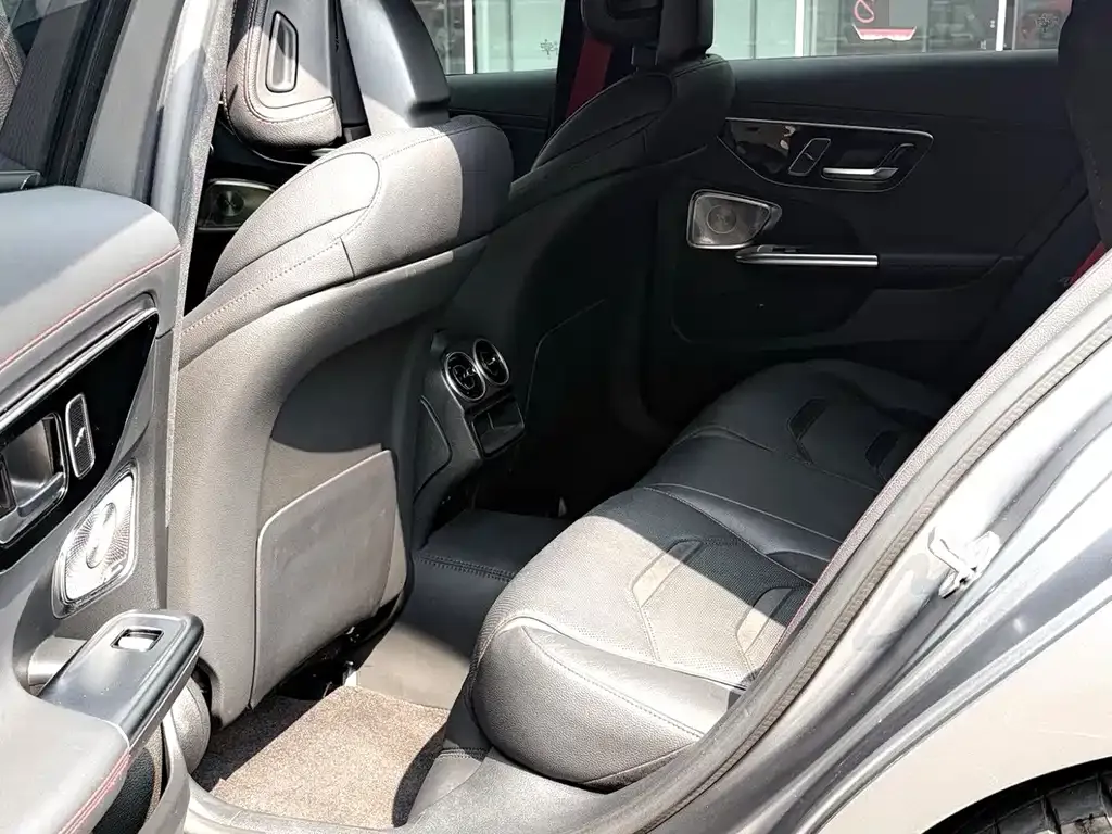 Mercedes-Benz C-Class AMG — фото 10