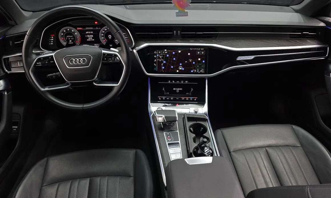 Audi A6 — фото 2