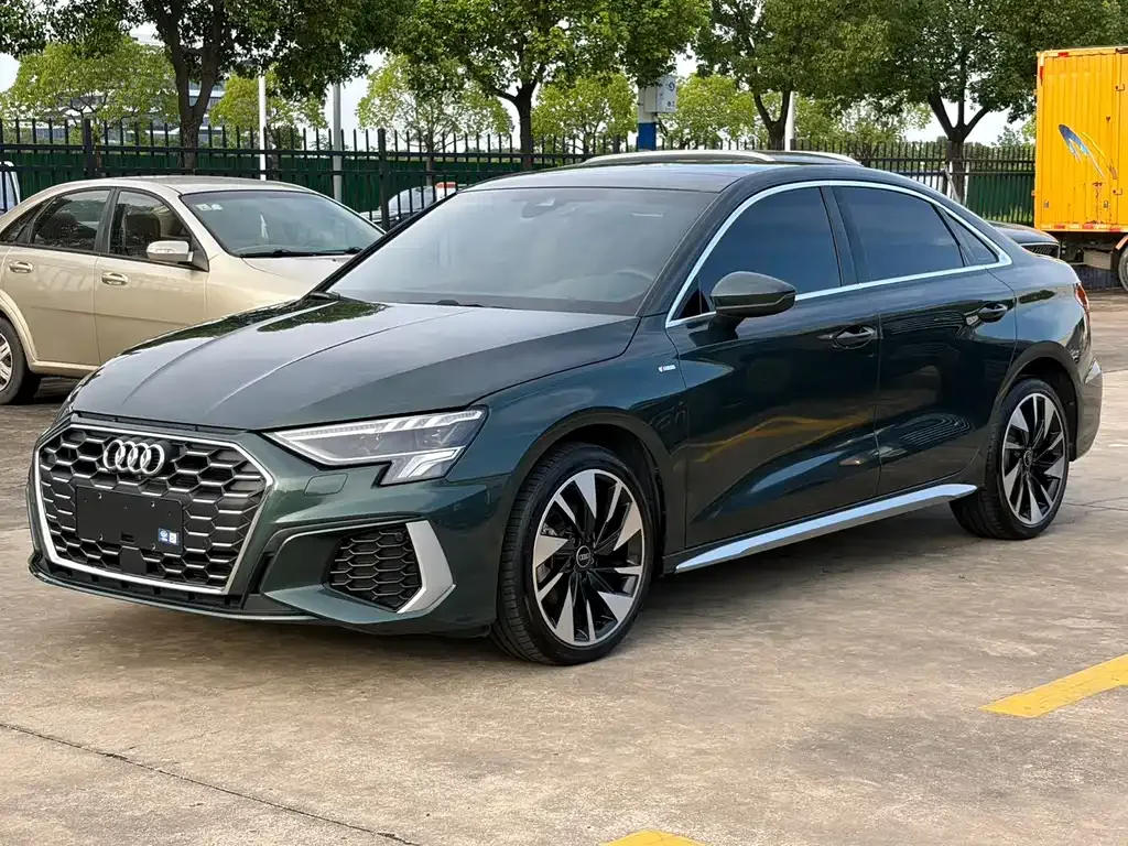 Audi A3 — фото 10