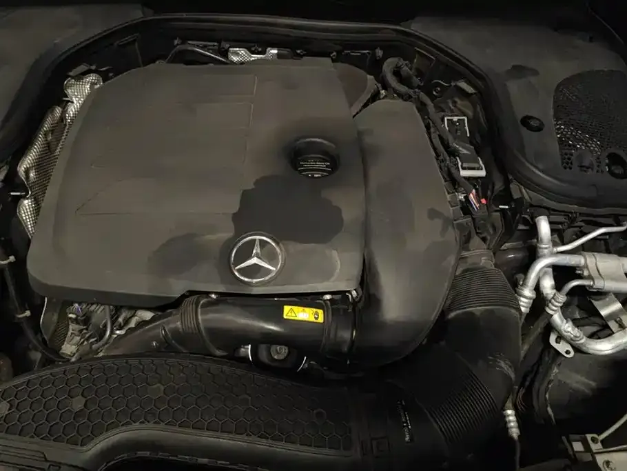 Mercedes-Benz E-Class (Import) — фото 3