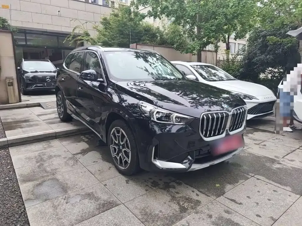 BMW X1 — фото 5