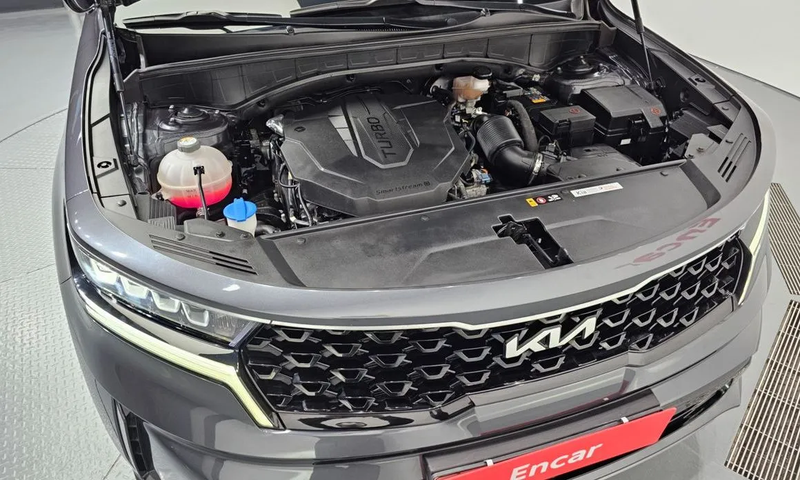 Kia Sorento — фото 9