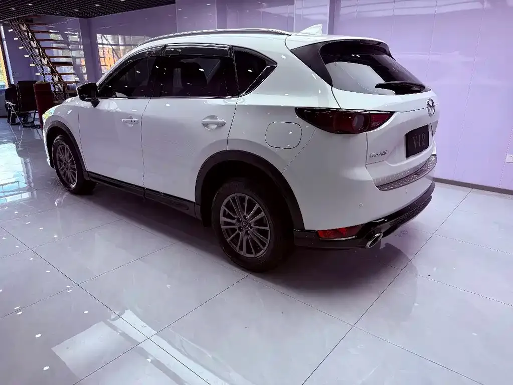Mazda CX-5 — фото 10