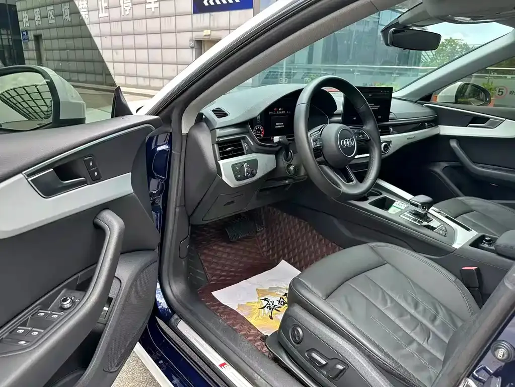 Audi A5 (Import) — фото 2