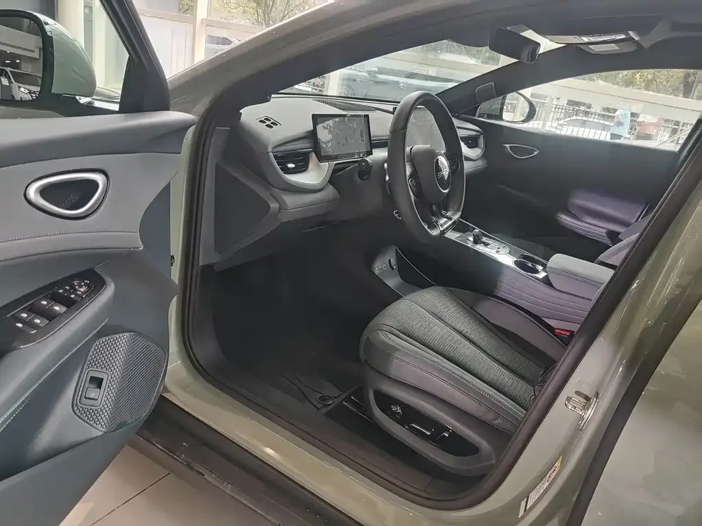 BYD Seal 06GT — фото 3