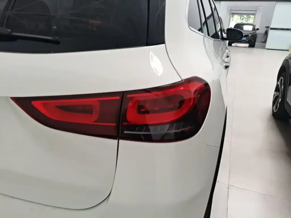 Mercedes-Benz GLA — фото 2