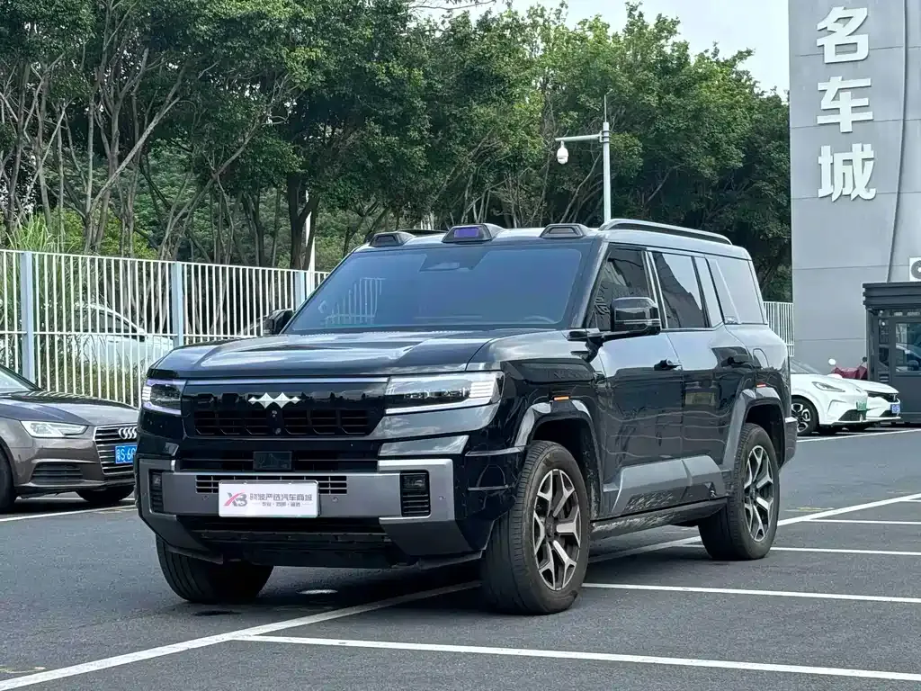 Fang Cheng Bao Leopard 8 — фото 1