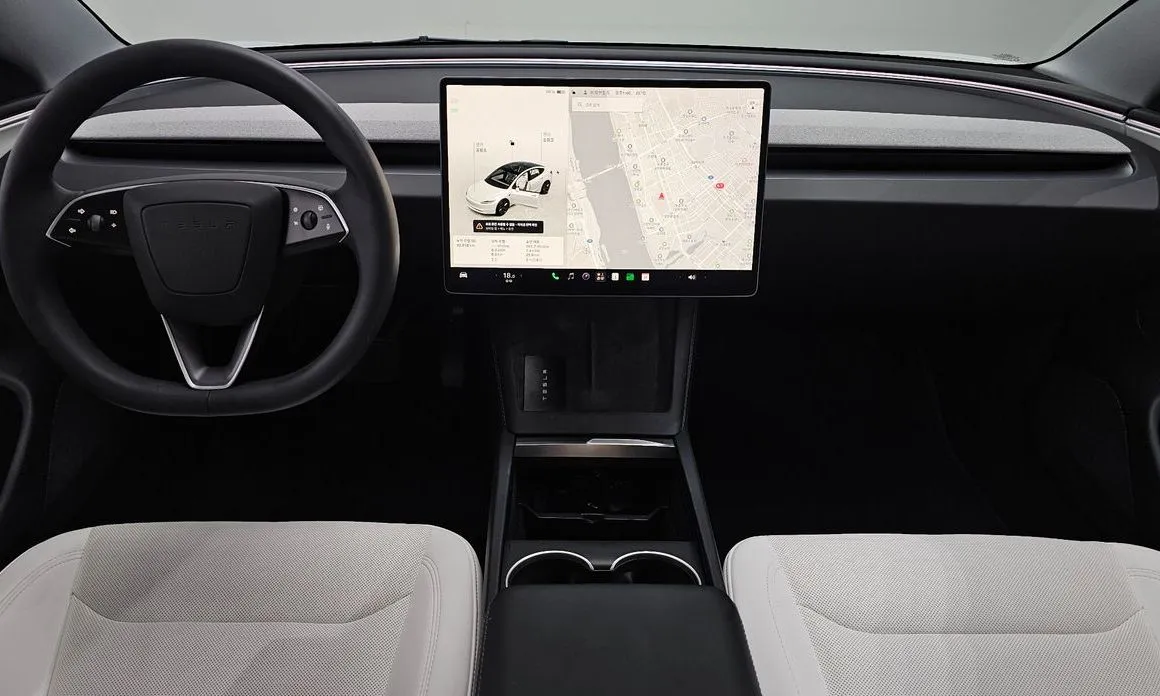 Tesla Model 3 — фото 3