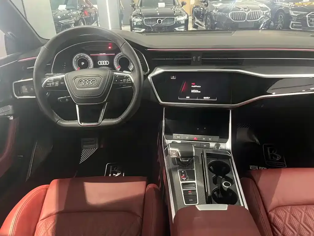 Audi A7L — фото 2