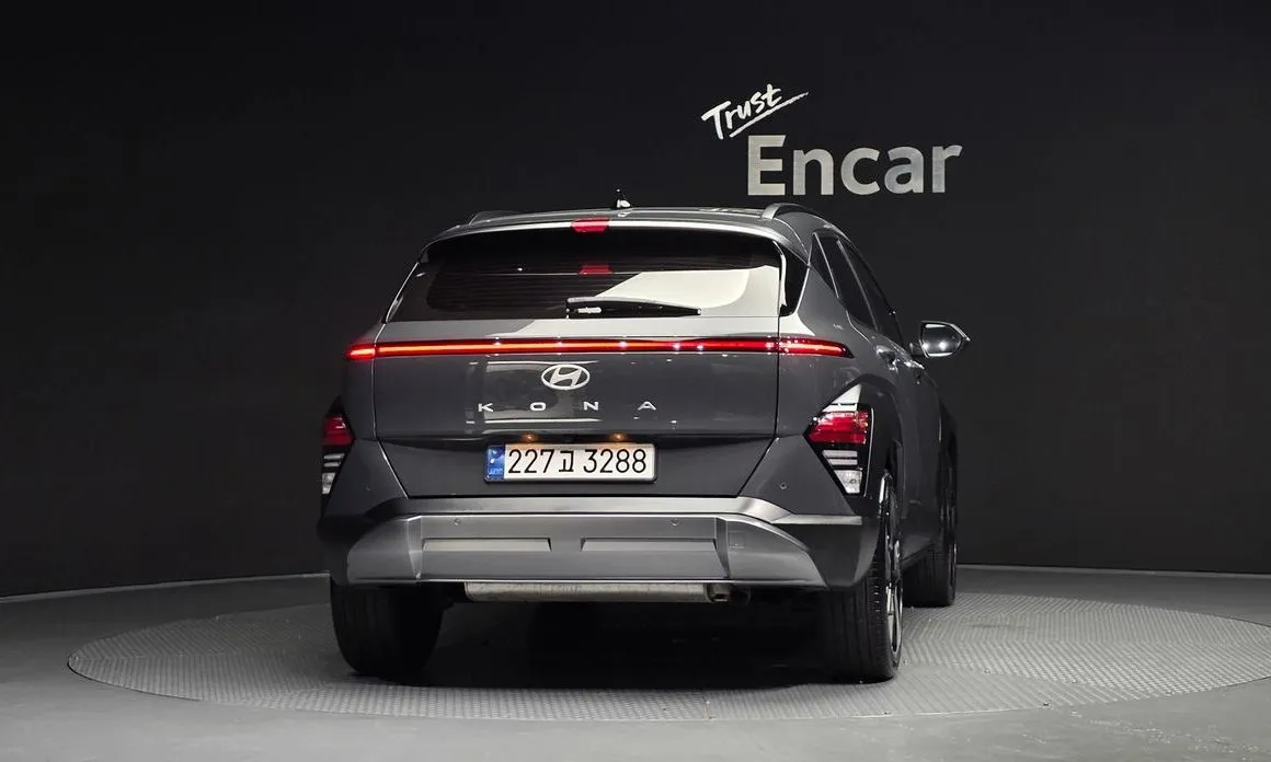 Hyundai Kona — фото 2