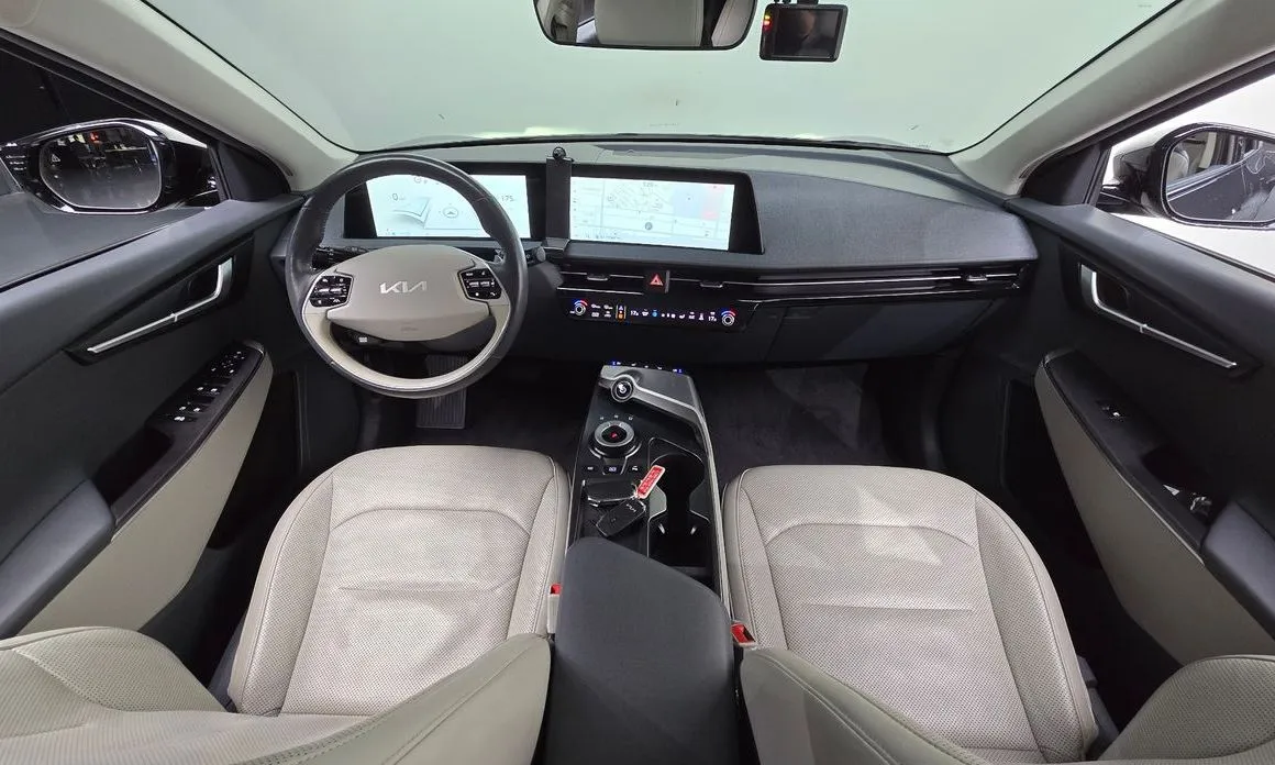 Kia EV6 — фото 9