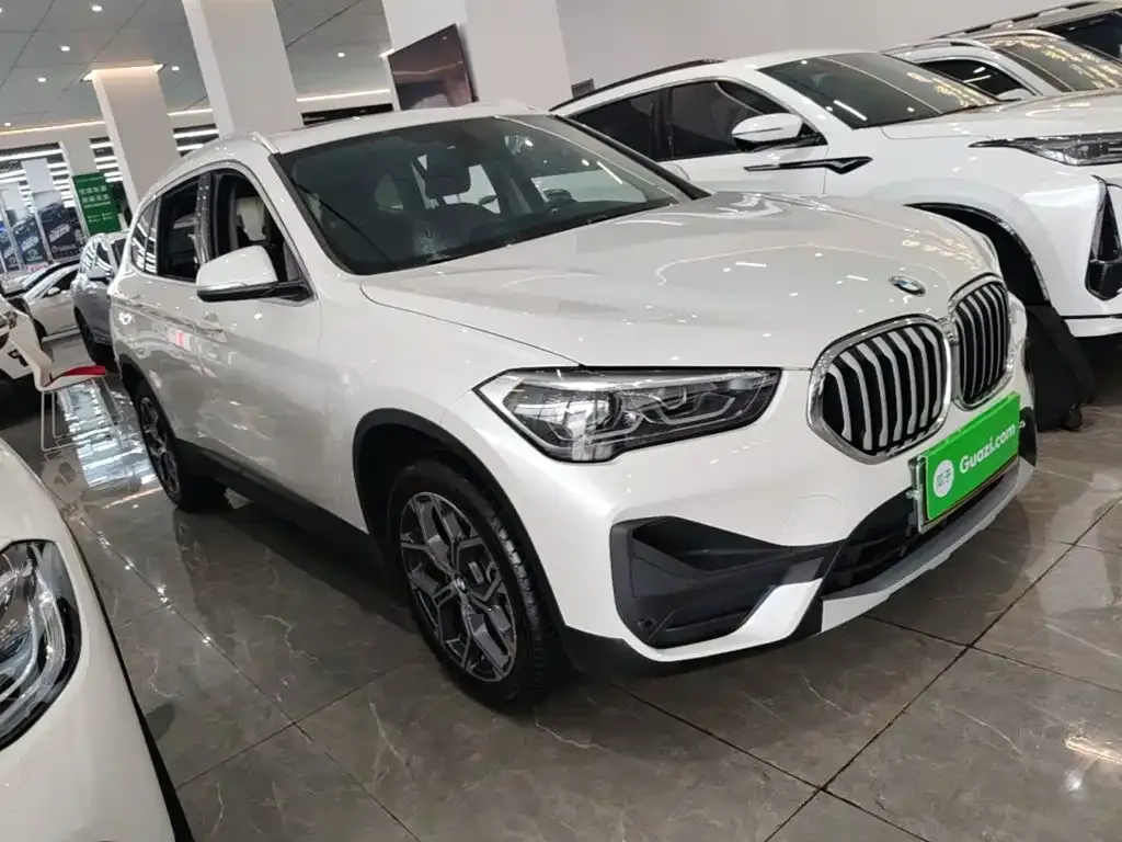 BMW X1 — фото 4