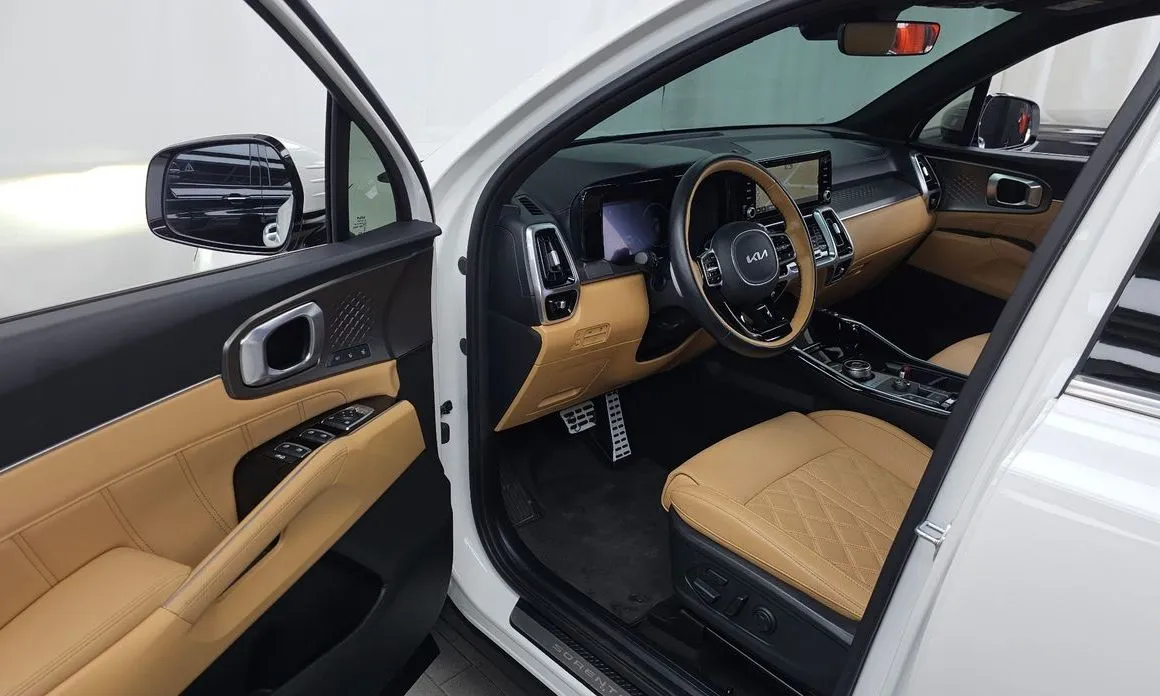 Kia Sorento — фото 10