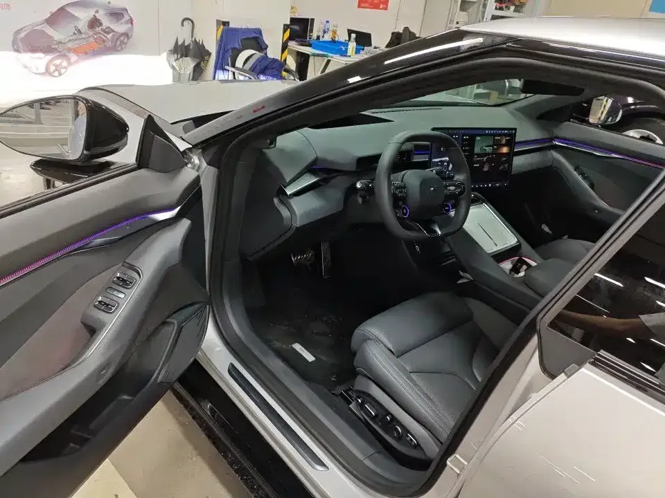 XPeng P7 — фото 6