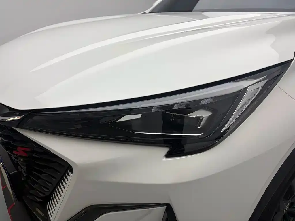 Changan X5 PLUS — фото 8