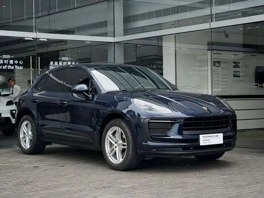 Porsche Macan — фото 5
