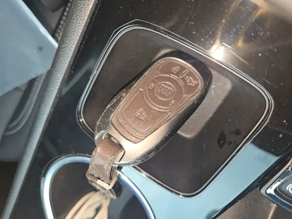 Buick Regal — фото 9