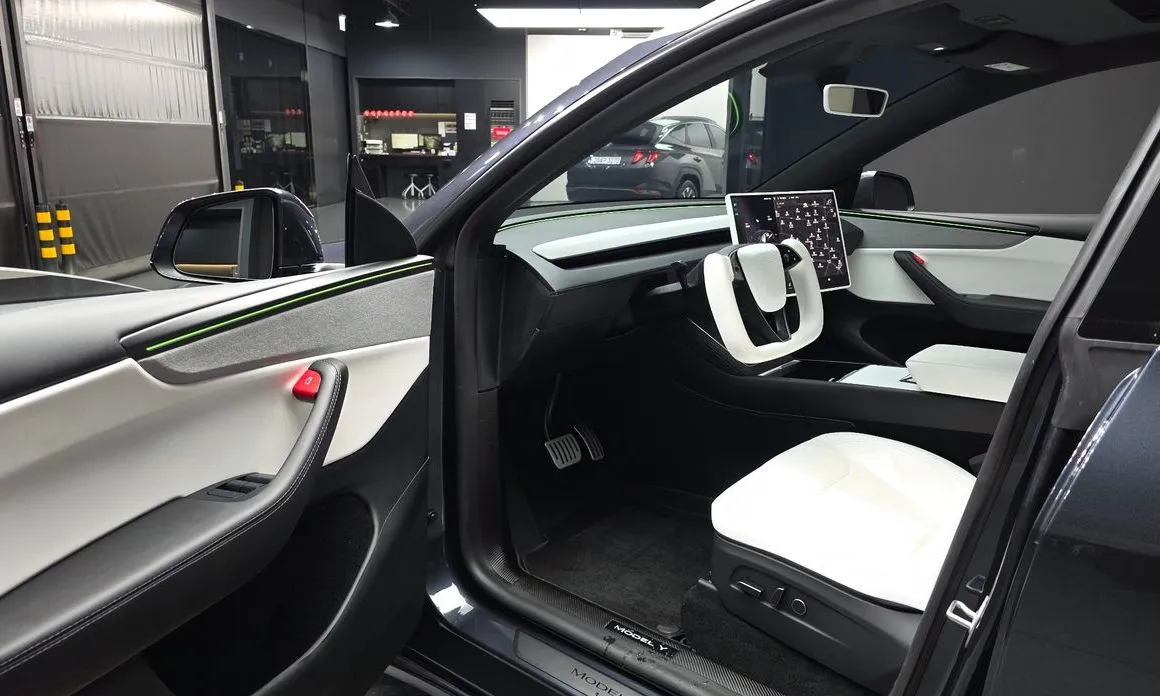 Tesla Model Y — фото 7